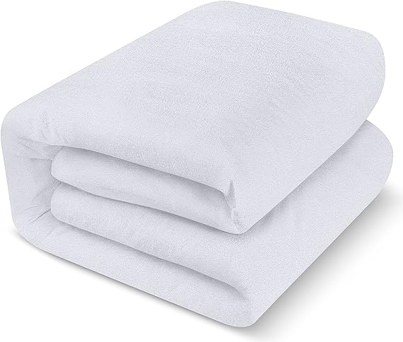 Utopia Bedding Waterproof Mattress Protector Twin Size, Premium Terry Mattress Cover 200 GSM, Breathable, Fitted Style with Stretchable Pockets (White)